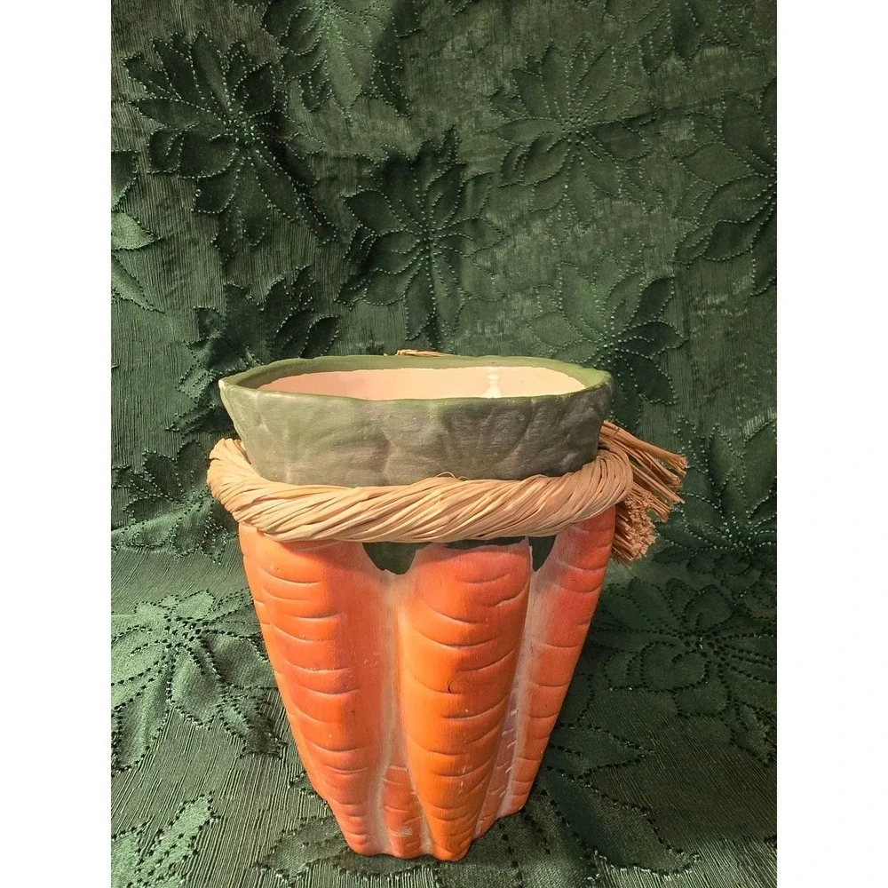Studio Nova Ceramic Carrot Planter Pot Top Raffia Tie Farmhouse Spring Decor